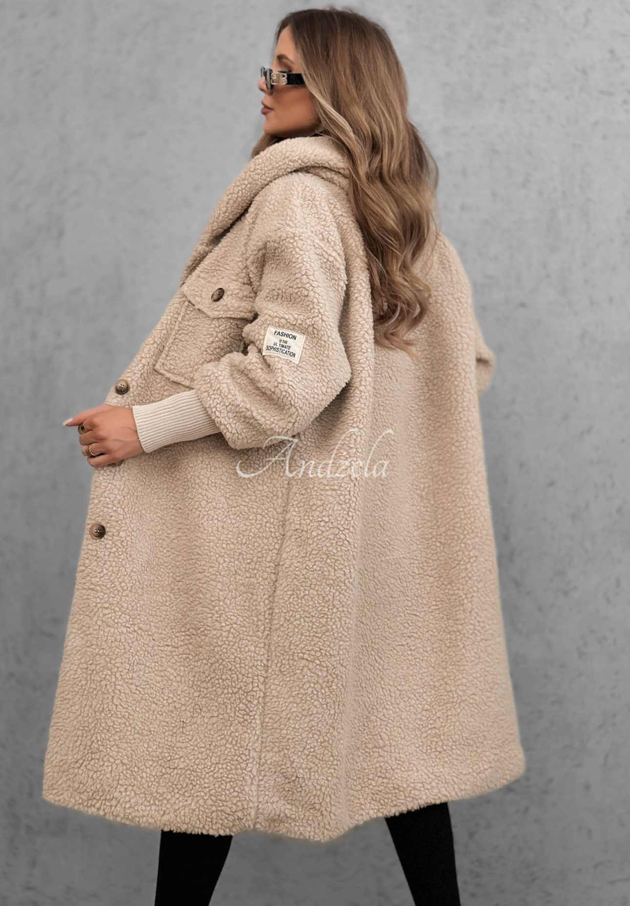 Langer Lammfellmantel mit Kapuze Aspen Babe Beige