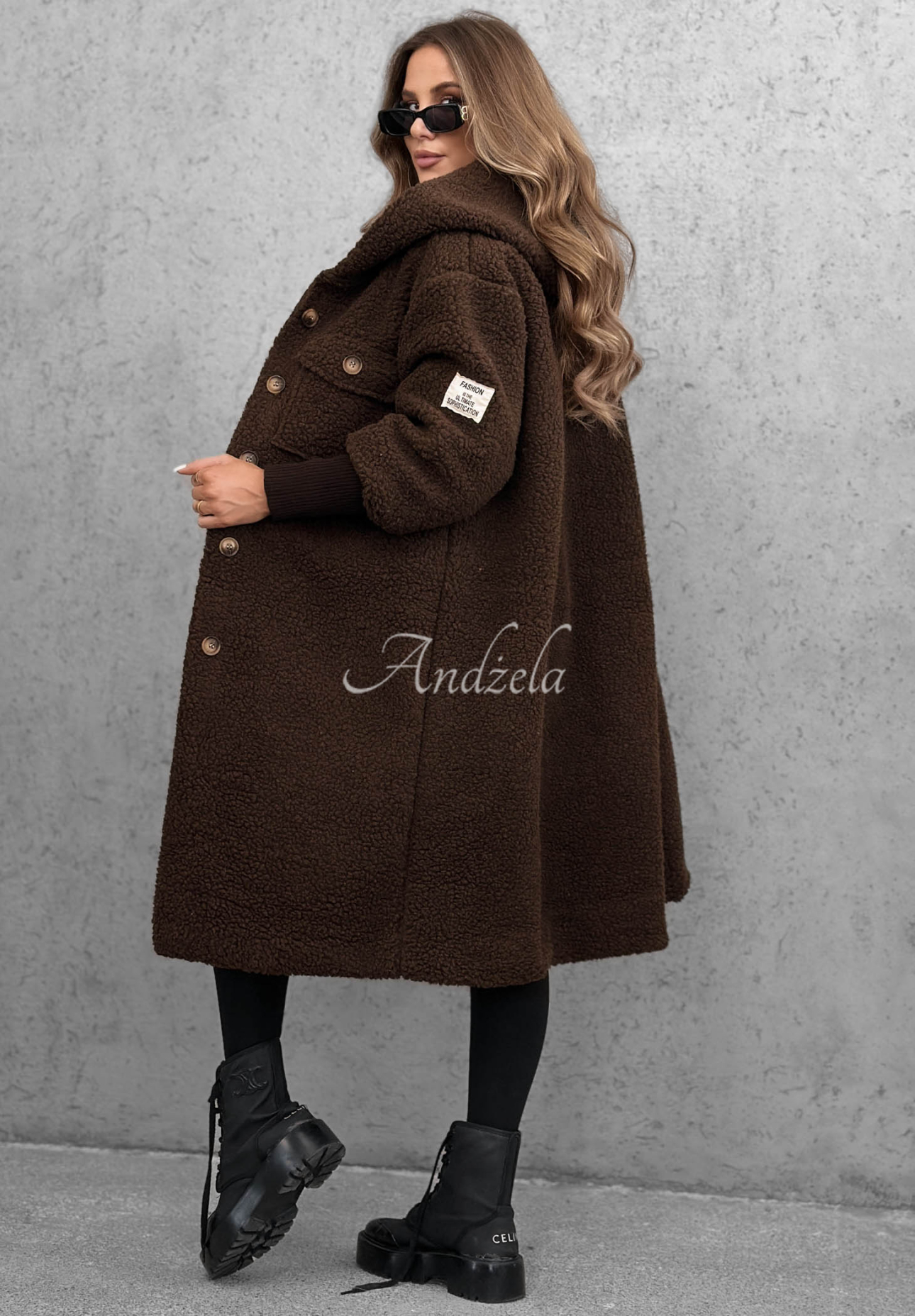Langer Lammfellmantel mit Kapuze Aspen Babe Schokoladenbraun