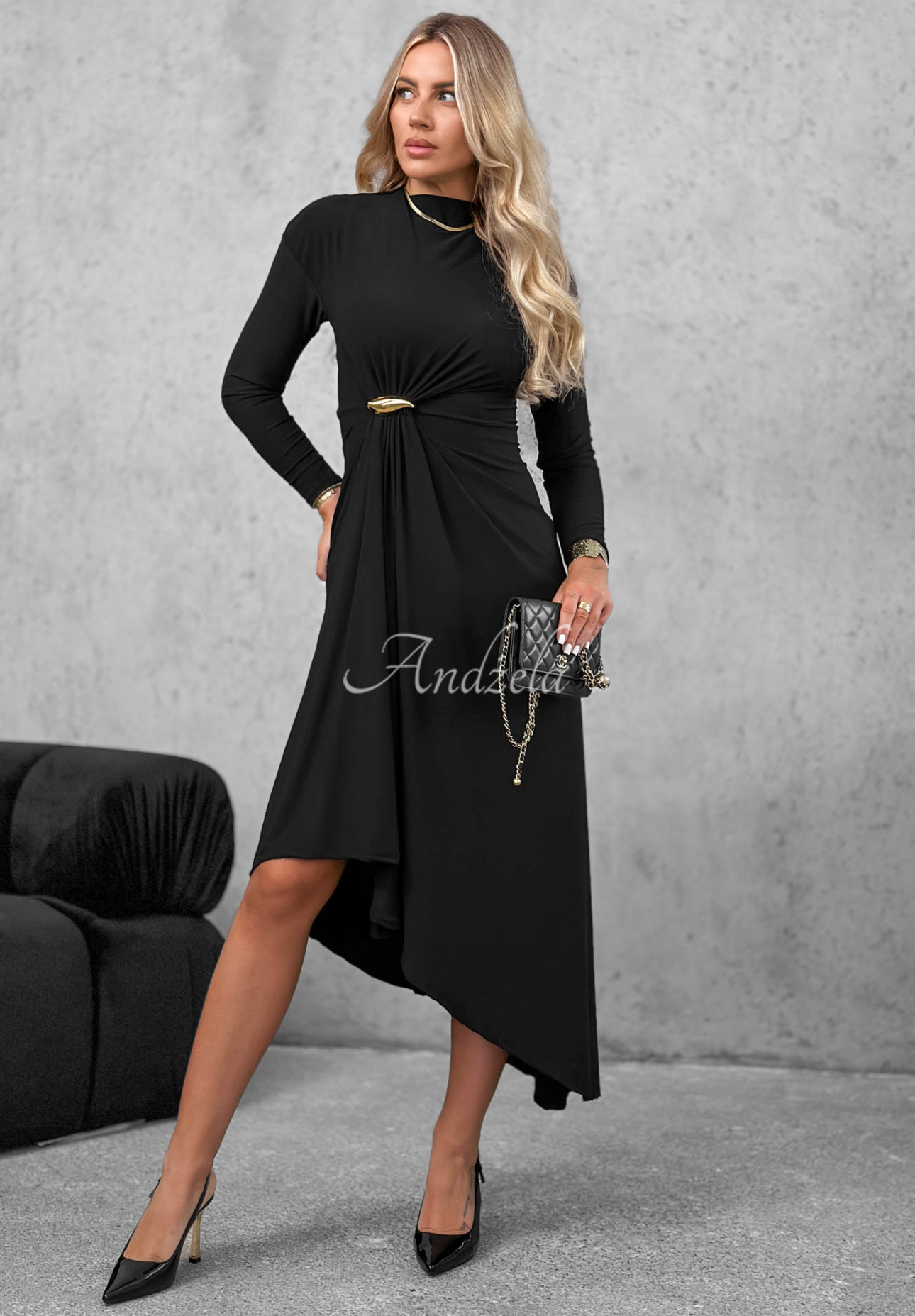Midi-Kleid mit langen Ärmeln und Raffung Hot Authority Schwarz