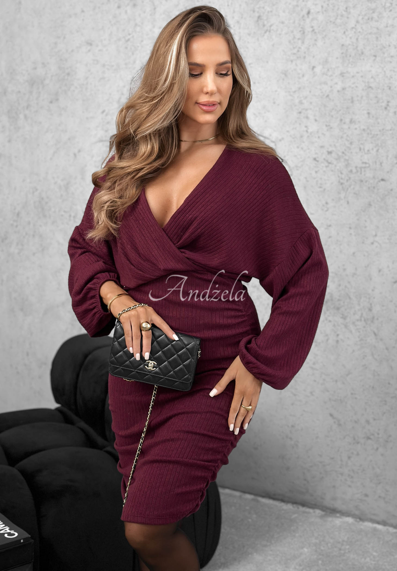 Viskosekleid mit Wickelausschnitt und Raffungen Miss Attitude Burgunderrot