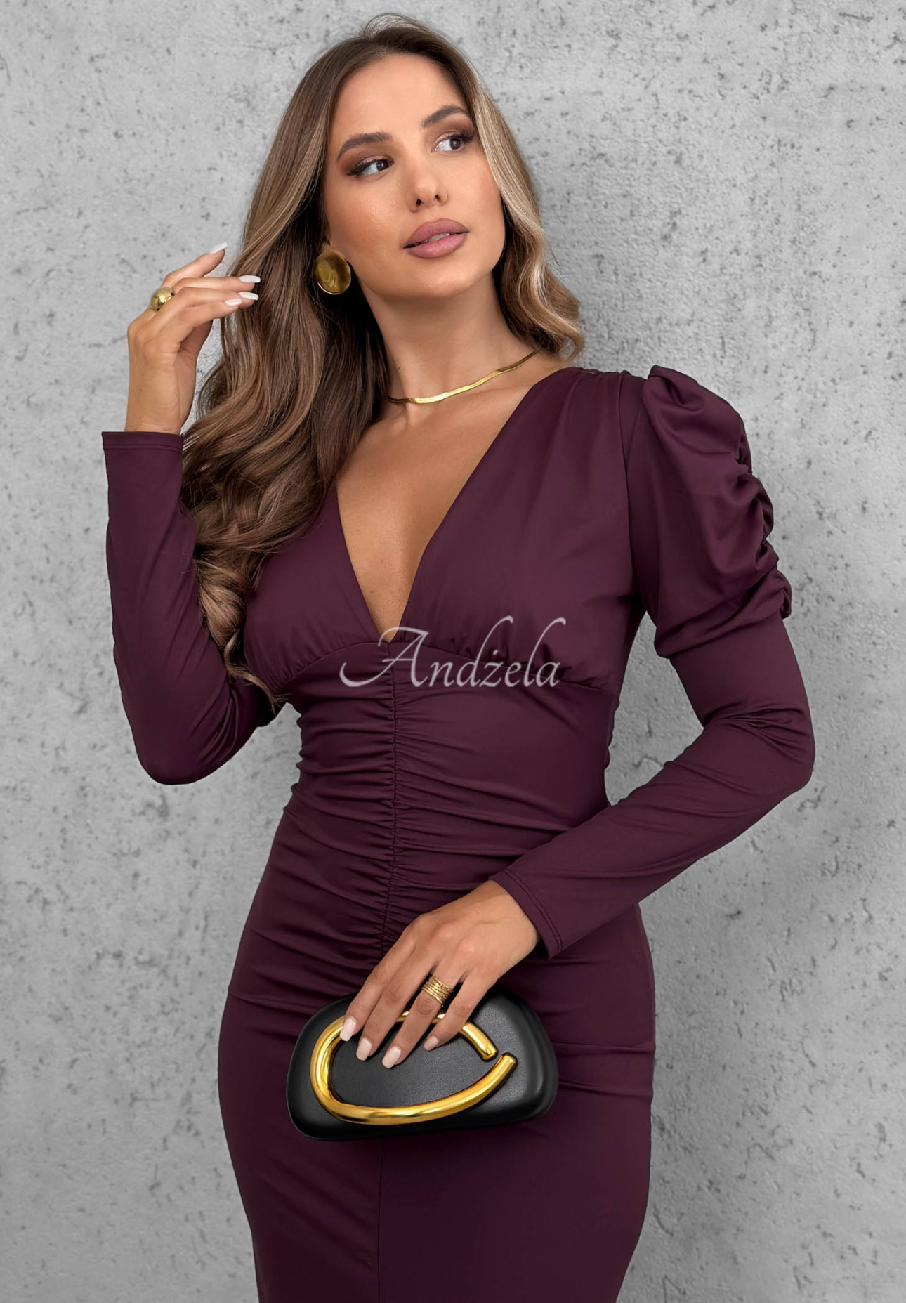 Figurbetontes Midikleid mit Raffungen und Puffärmeln Midnight Fantasy Beerenfarben