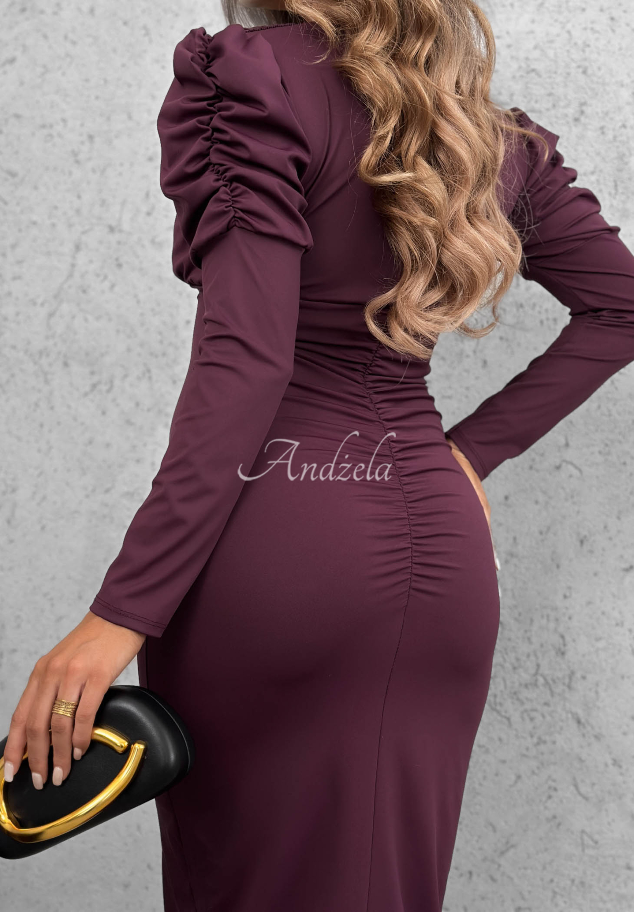 Figurbetontes Midikleid mit Raffungen und Puffärmeln Midnight Fantasy Beerenfarben