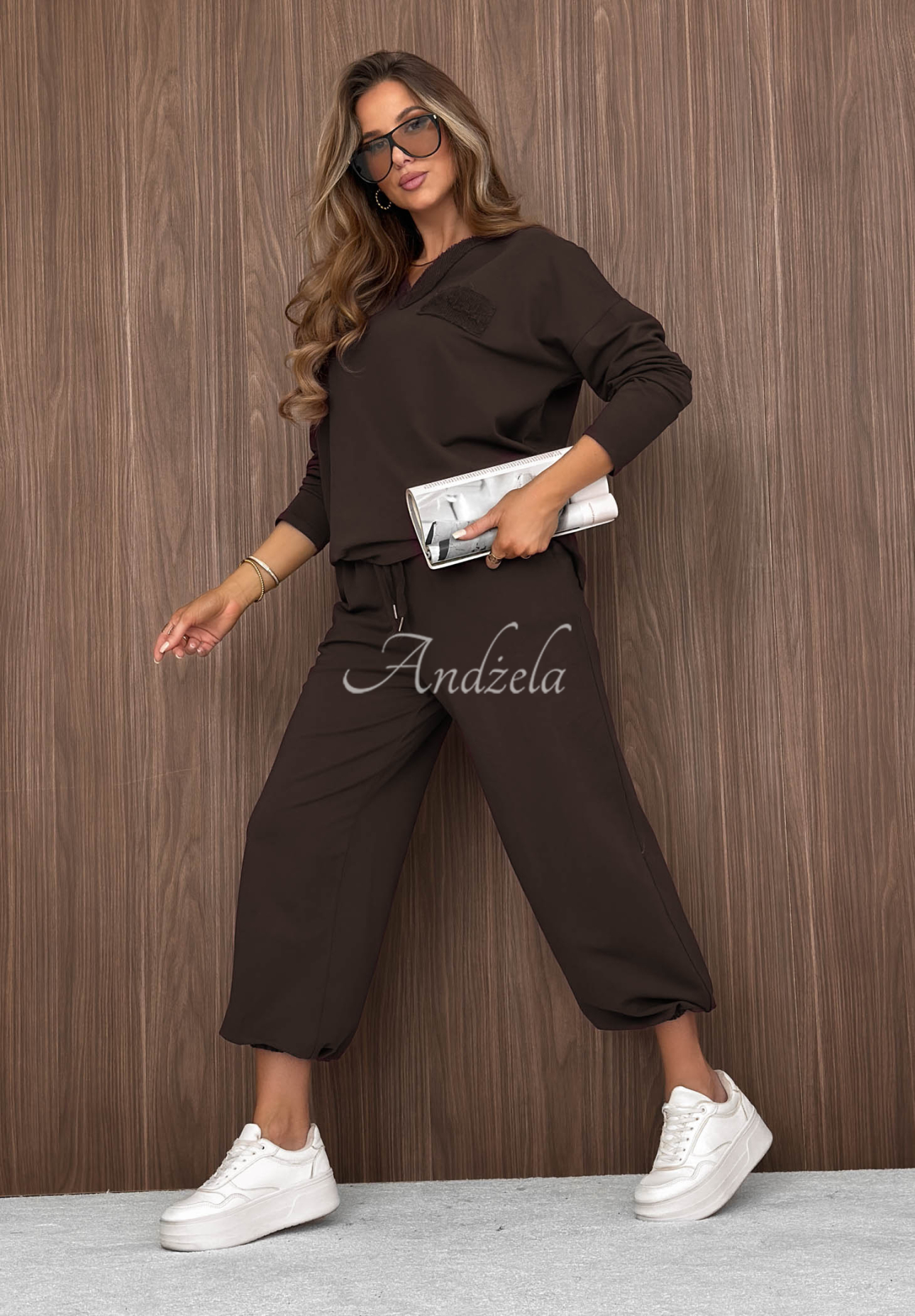 Baumwoll-Sweatshirt mit V-Ausschnitt Soft Mood Schokoladenbraun