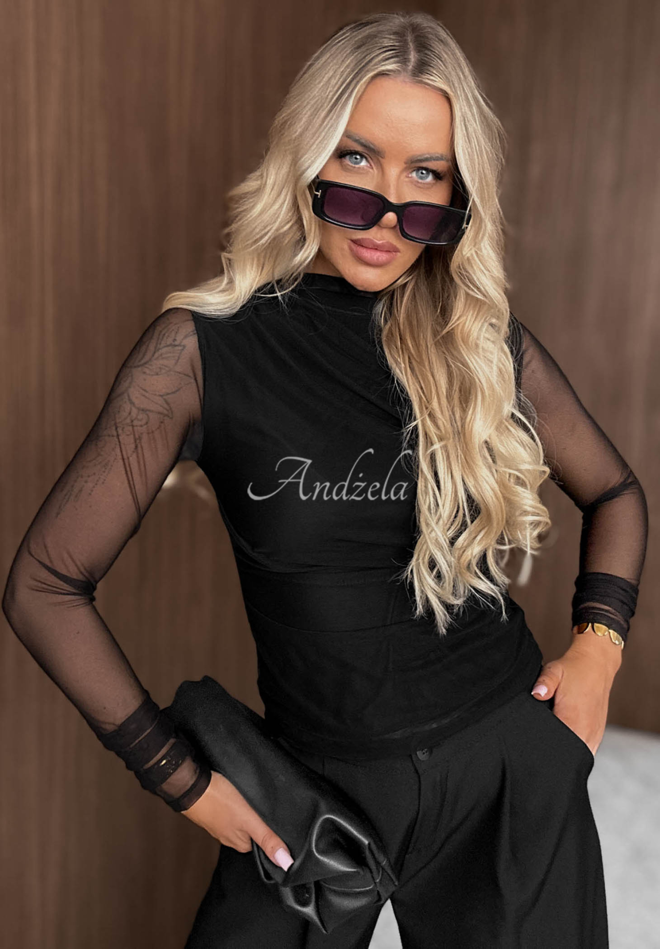 Langarmshirt aus Netzstoff mit Raffungen Femme Fatale Schwarz