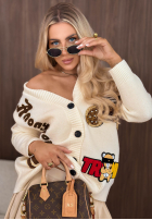 Zapinany Cardigan z naszywkami Trippin Bear Schokoladenbraun