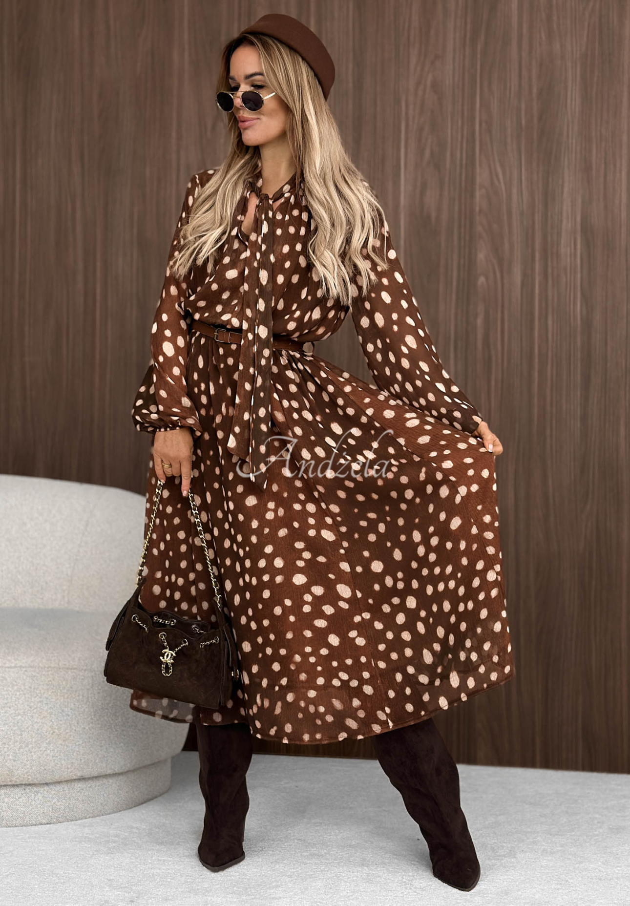 Midi-Kleid mit Bindedetail und Flecken-Muster Sunday Muse Camel
