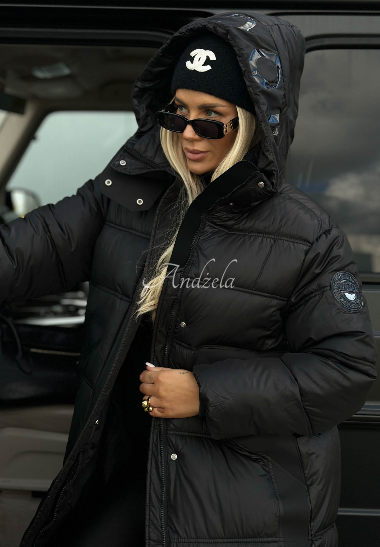 Lange, gesteppte Jacke mit Kapuze Forest Essence Schwarz