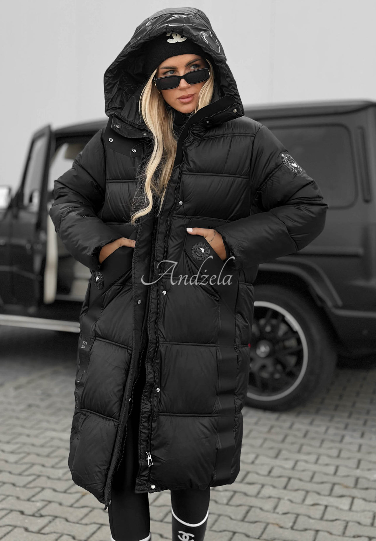 Lange, gesteppte Jacke mit Kapuze Forest Essence Schwarz