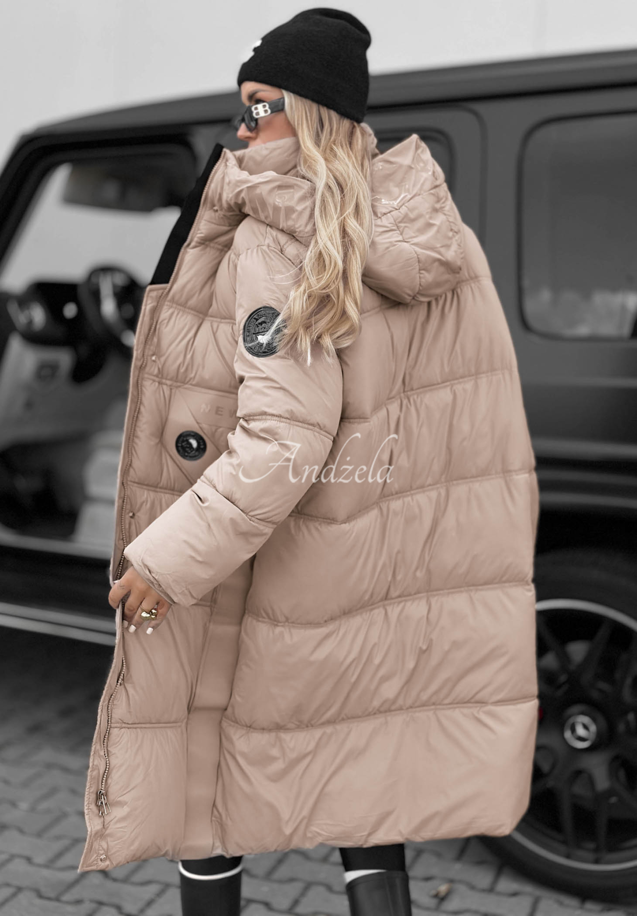 Lange, gesteppte Jacke mit Kapuze Forest Essence Beige