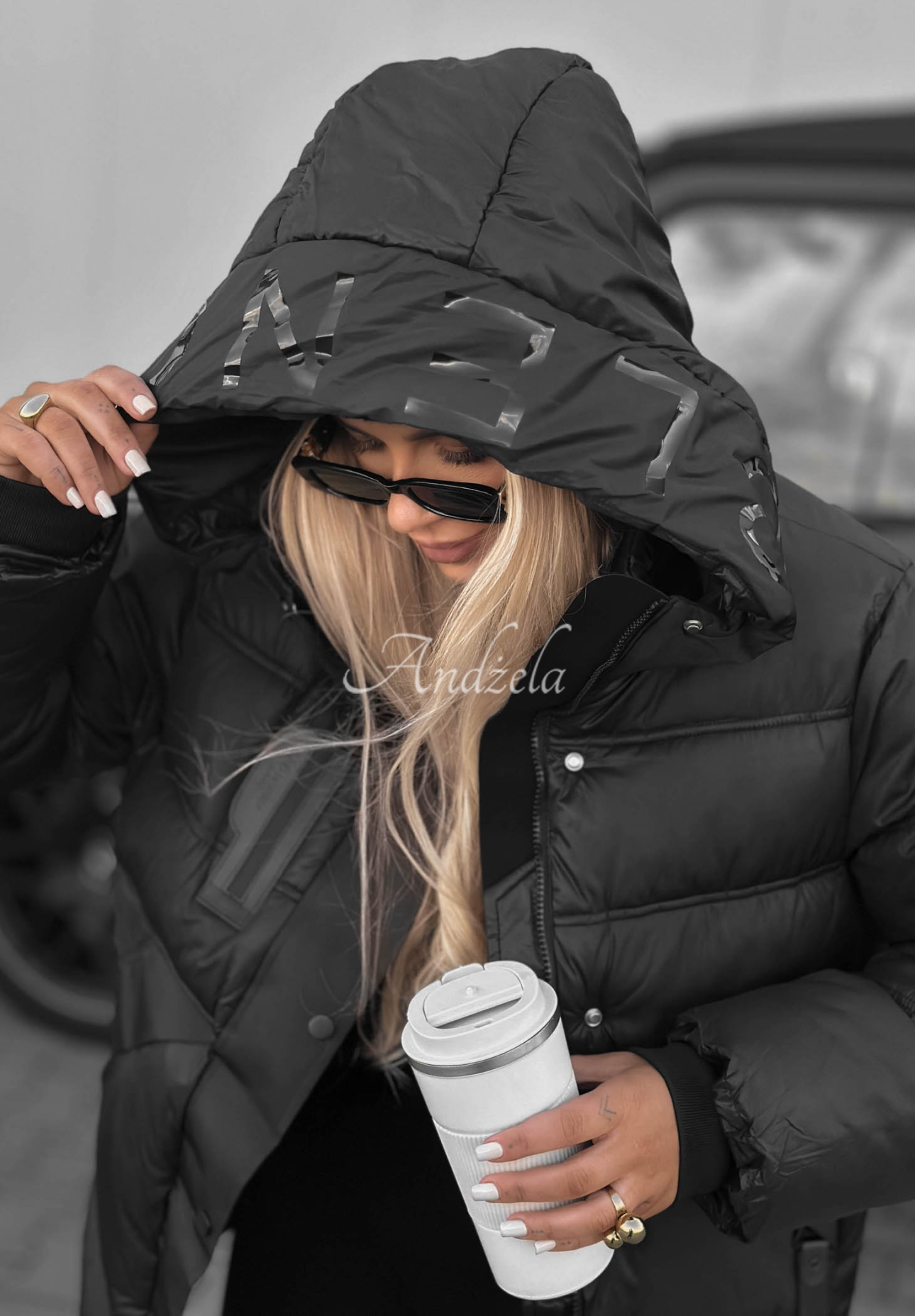Gesteppte Jacke mit Kapuze Simple Theory Schwarz