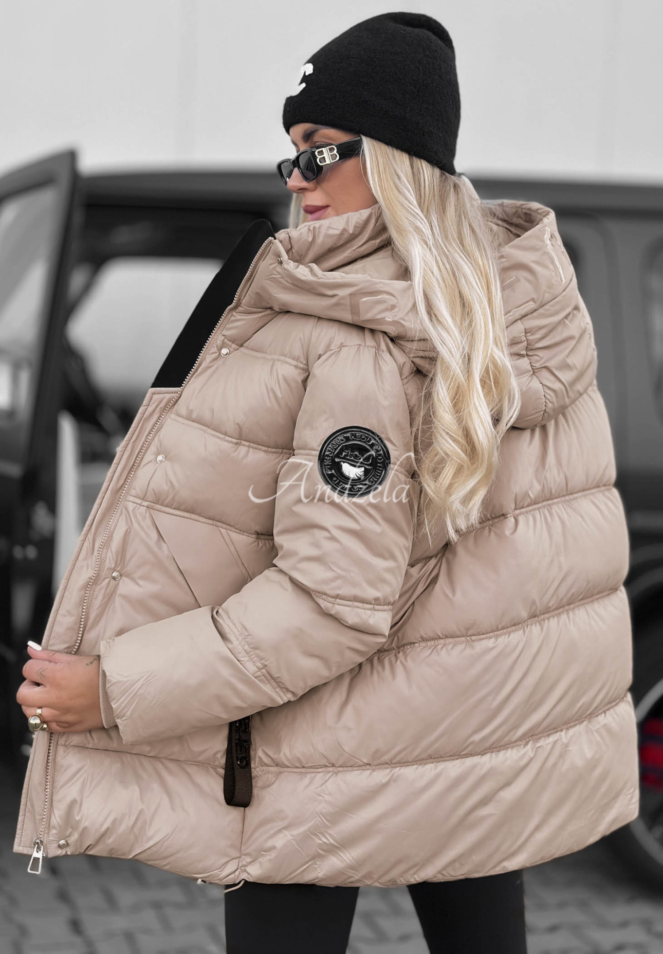 Gesteppte Jacke mit Kapuze Simple Theory Beige