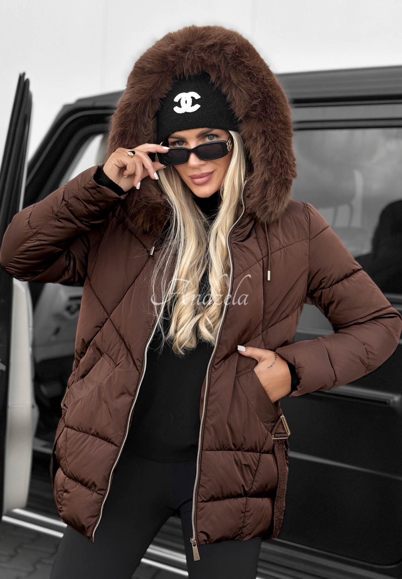 Gesteppte Jacke mit Fellimitat Snow Babe Schokoladenbraun
