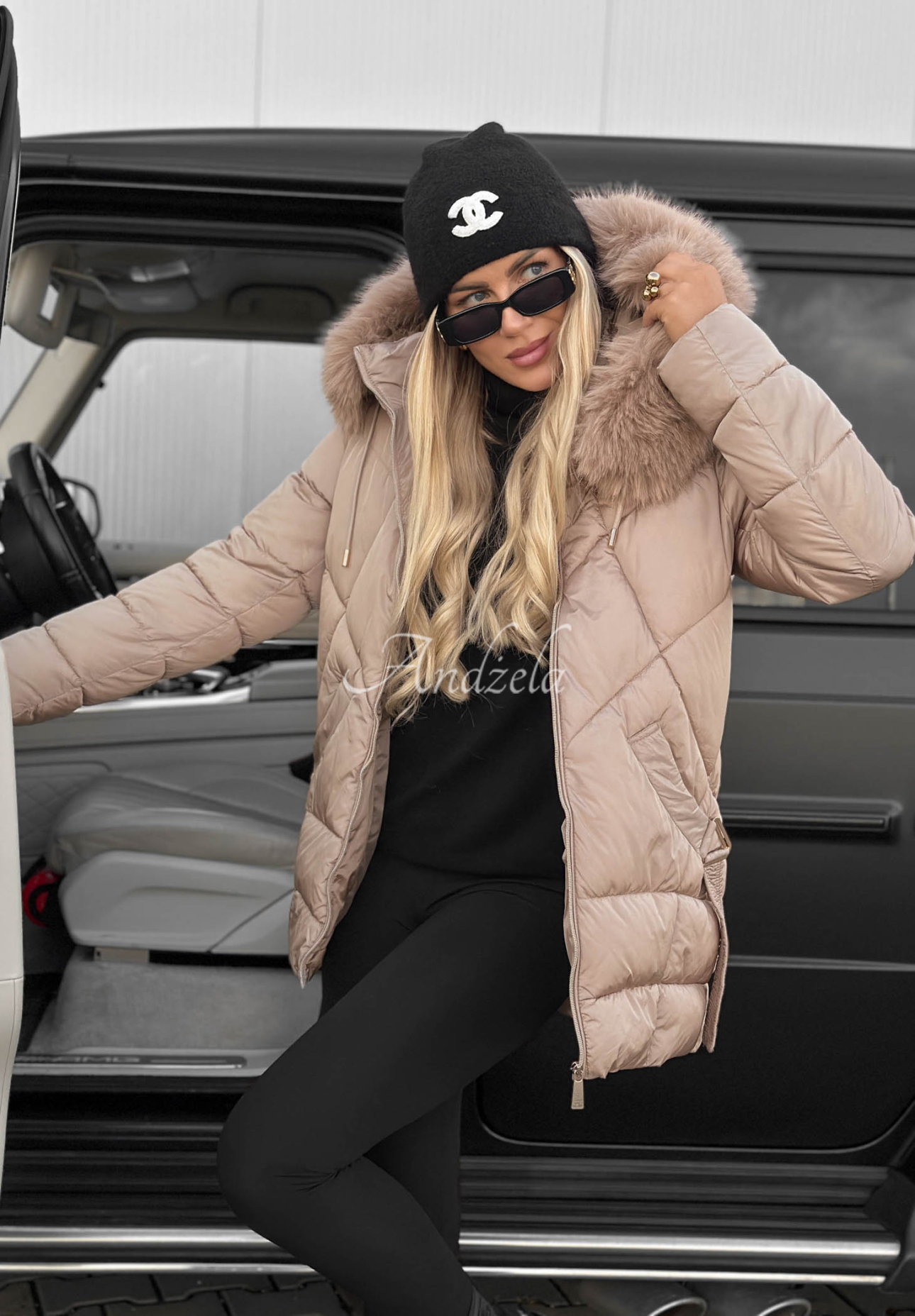 Gesteppte Jacke mit Fellimitat Snow Babe Beige