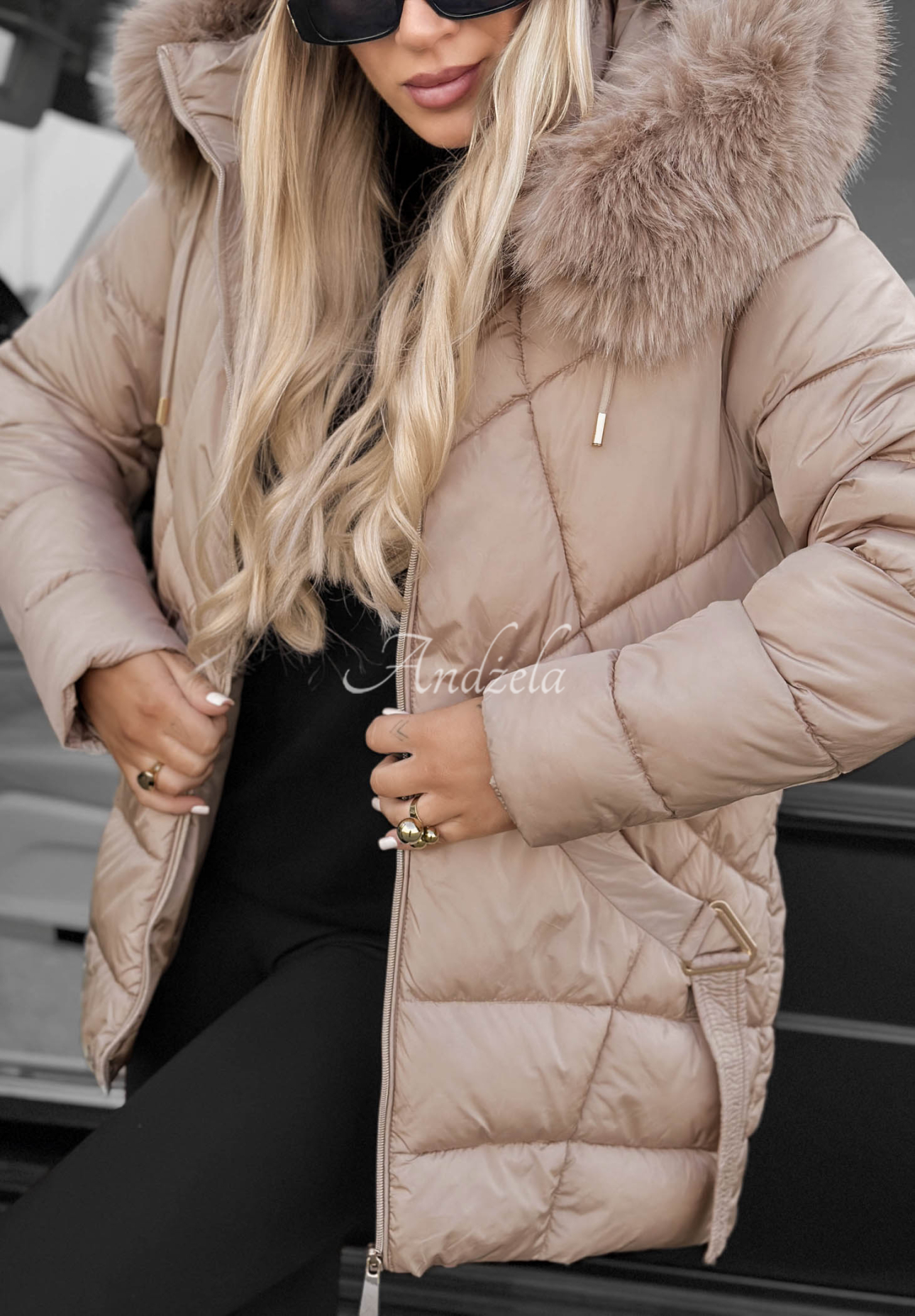 Gesteppte Jacke mit Fellimitat Snow Babe Beige