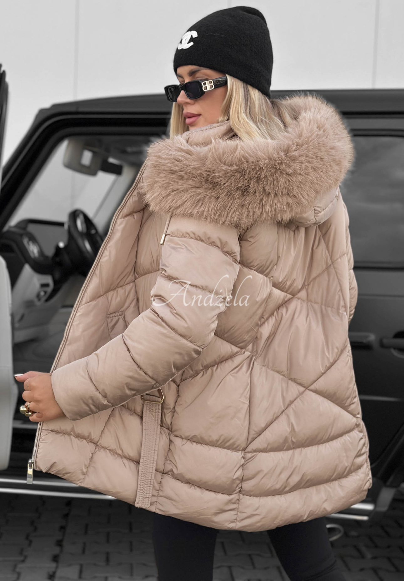Gesteppte Jacke mit Fellimitat Snow Babe Beige