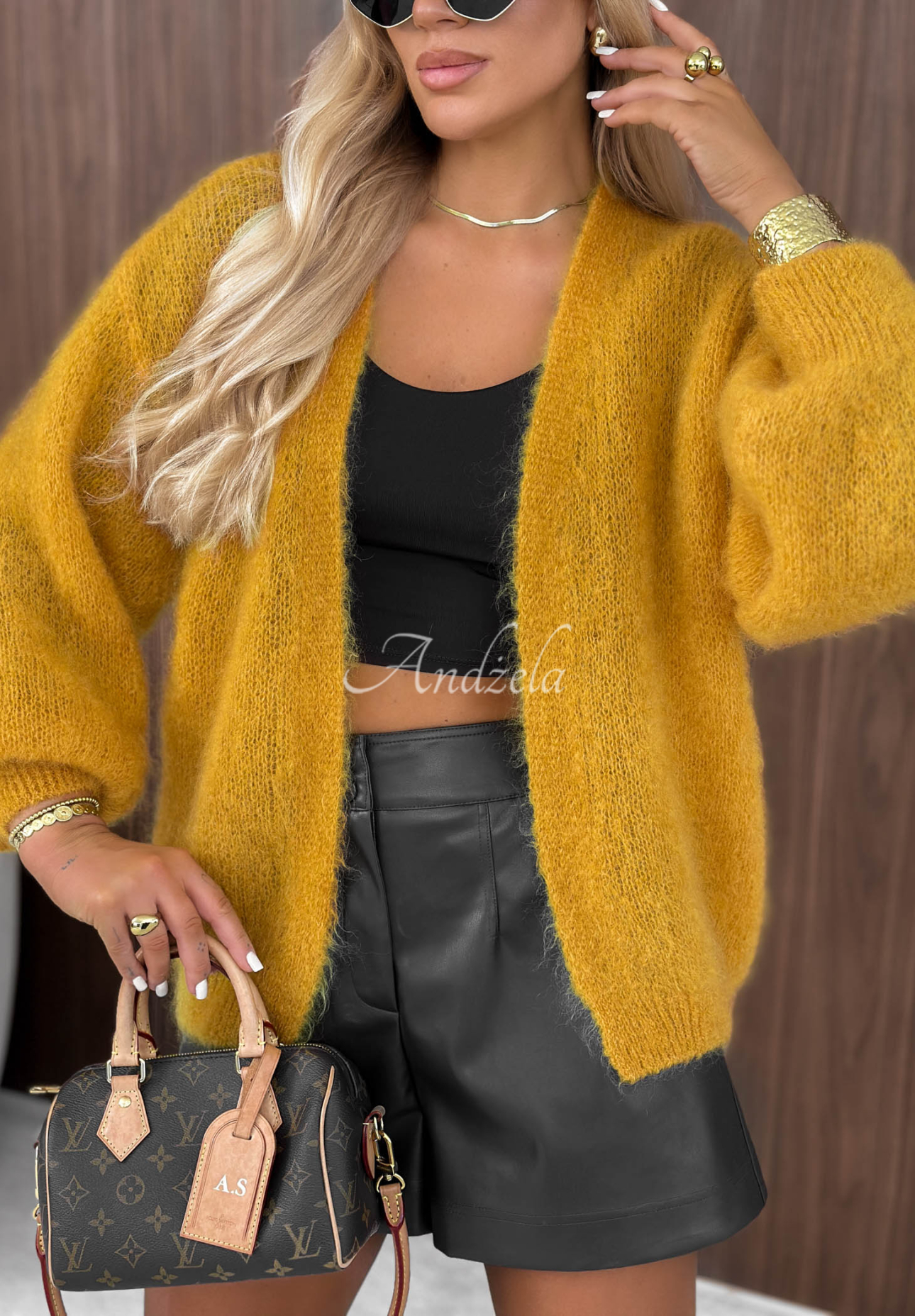 Oversize-Strickjacke aus Mohair vorne offen Cozy Latte Senffarben