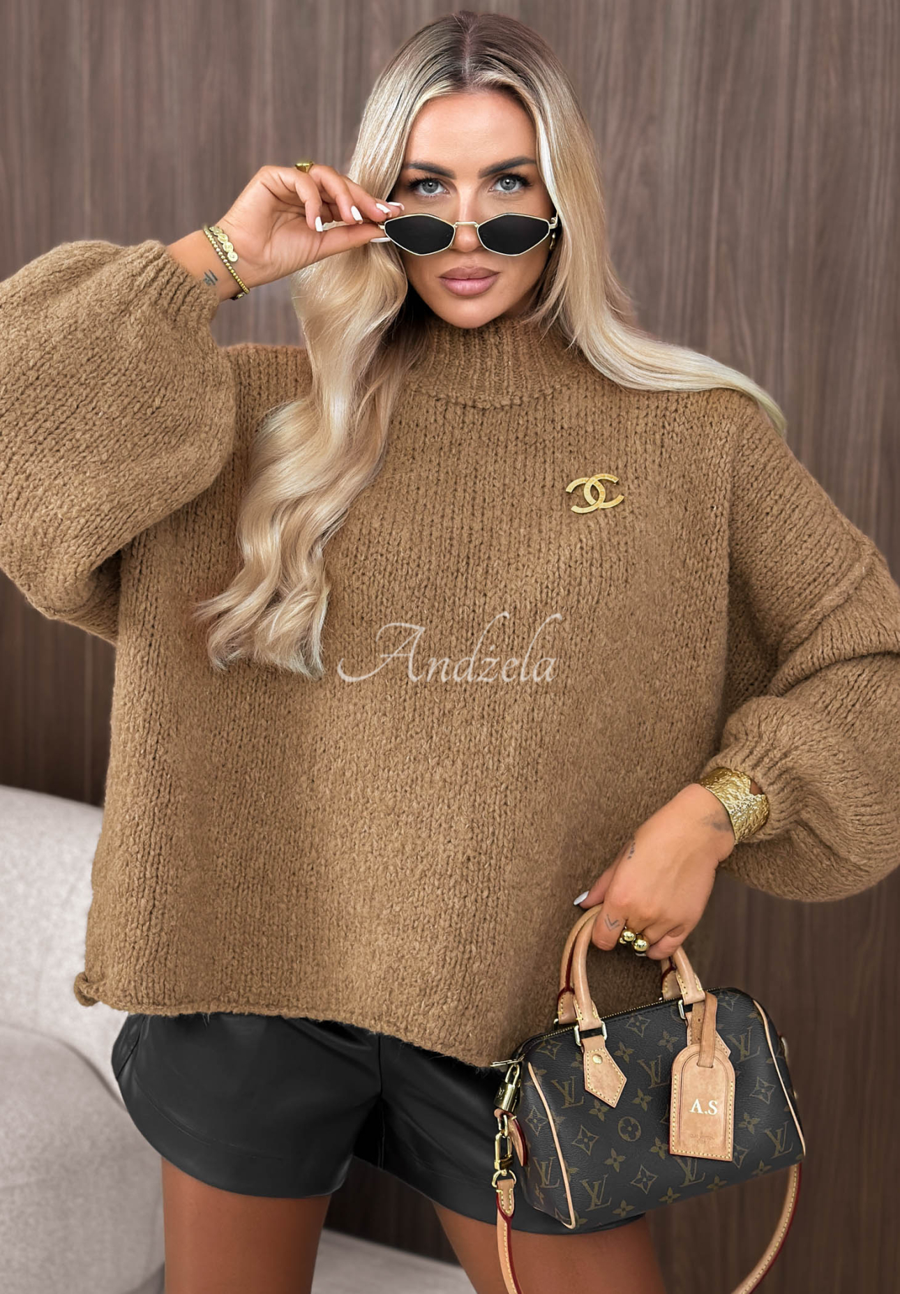 Weicher Oversize-Pullover mit Wolle und Viskose Lola Love Camel