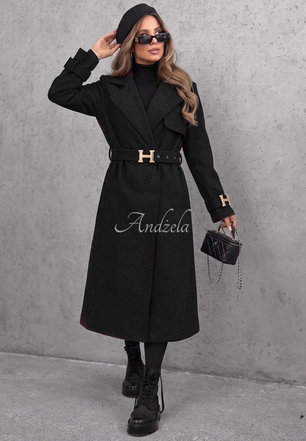 Langer Mantel mit Gürtel Hazel Heart Schwarz