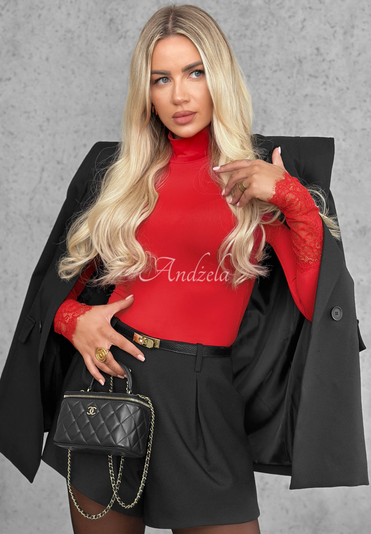 Longsleeve Body mit Turtleneck und Spitze October Kiss Rot