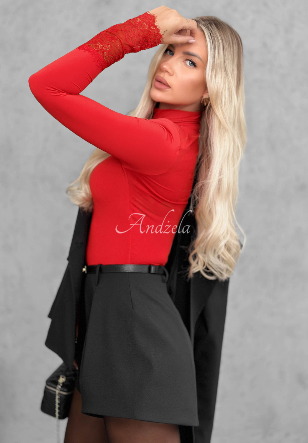 Longsleeve Body mit Turtleneck und Spitze October Kiss Rot