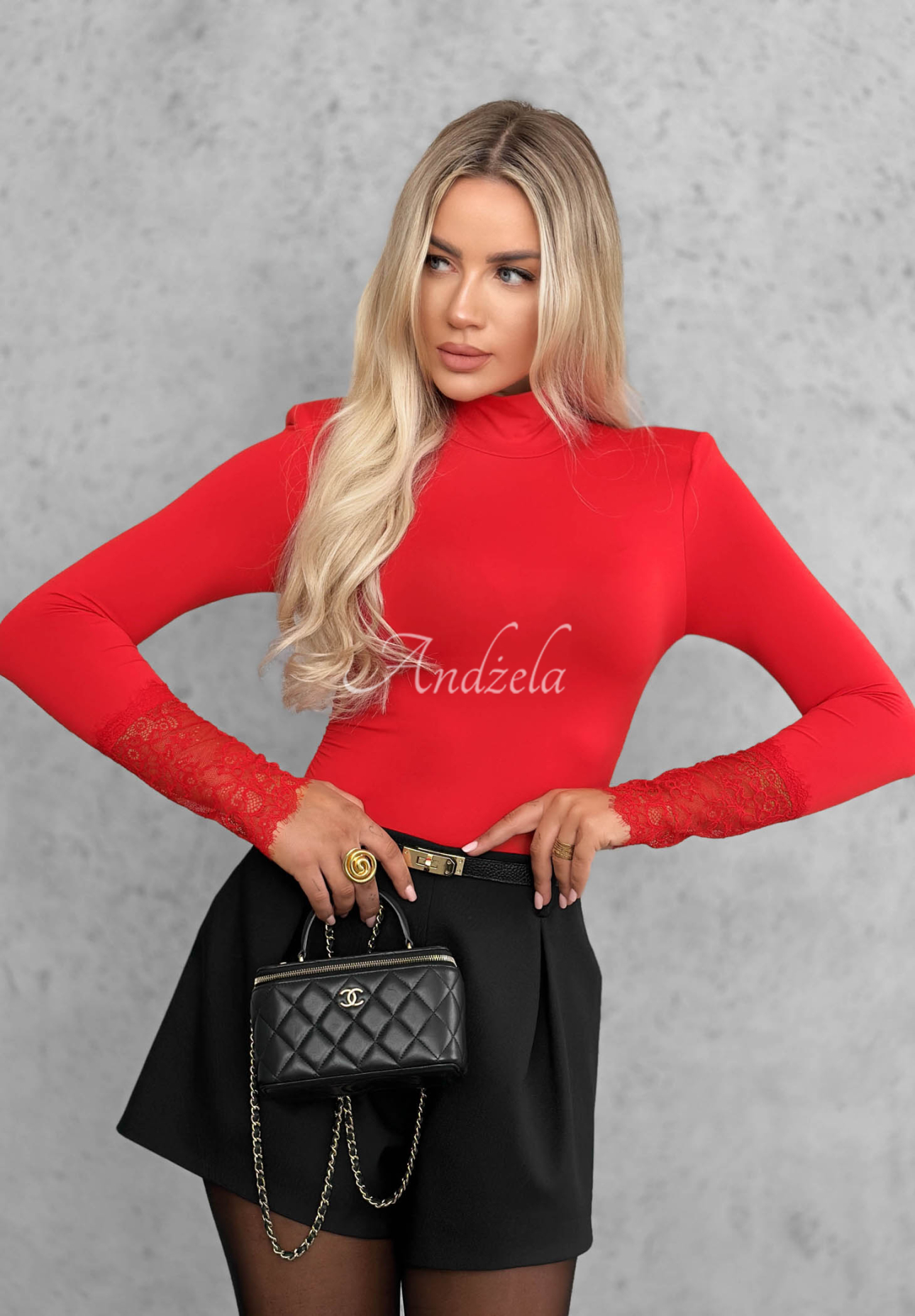 Longsleeve Body mit Turtleneck und Spitze October Kiss Rot
