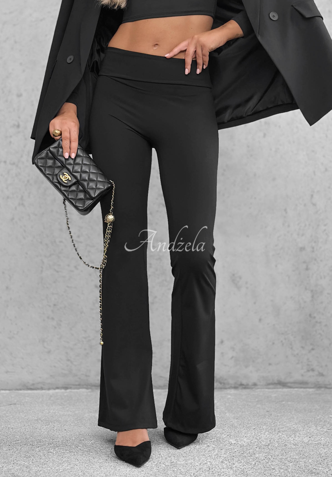 Figurbetonte Leggings im Schlaghosen-Stil mit breitem Bund Perfect Match Schwarz