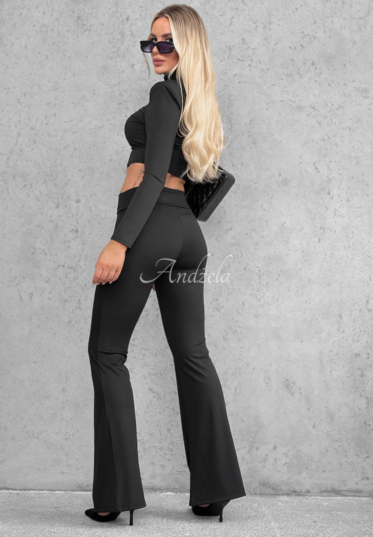 Figurbetonte Leggings im Schlaghosen-Stil mit breitem Bund Perfect Match Schwarz