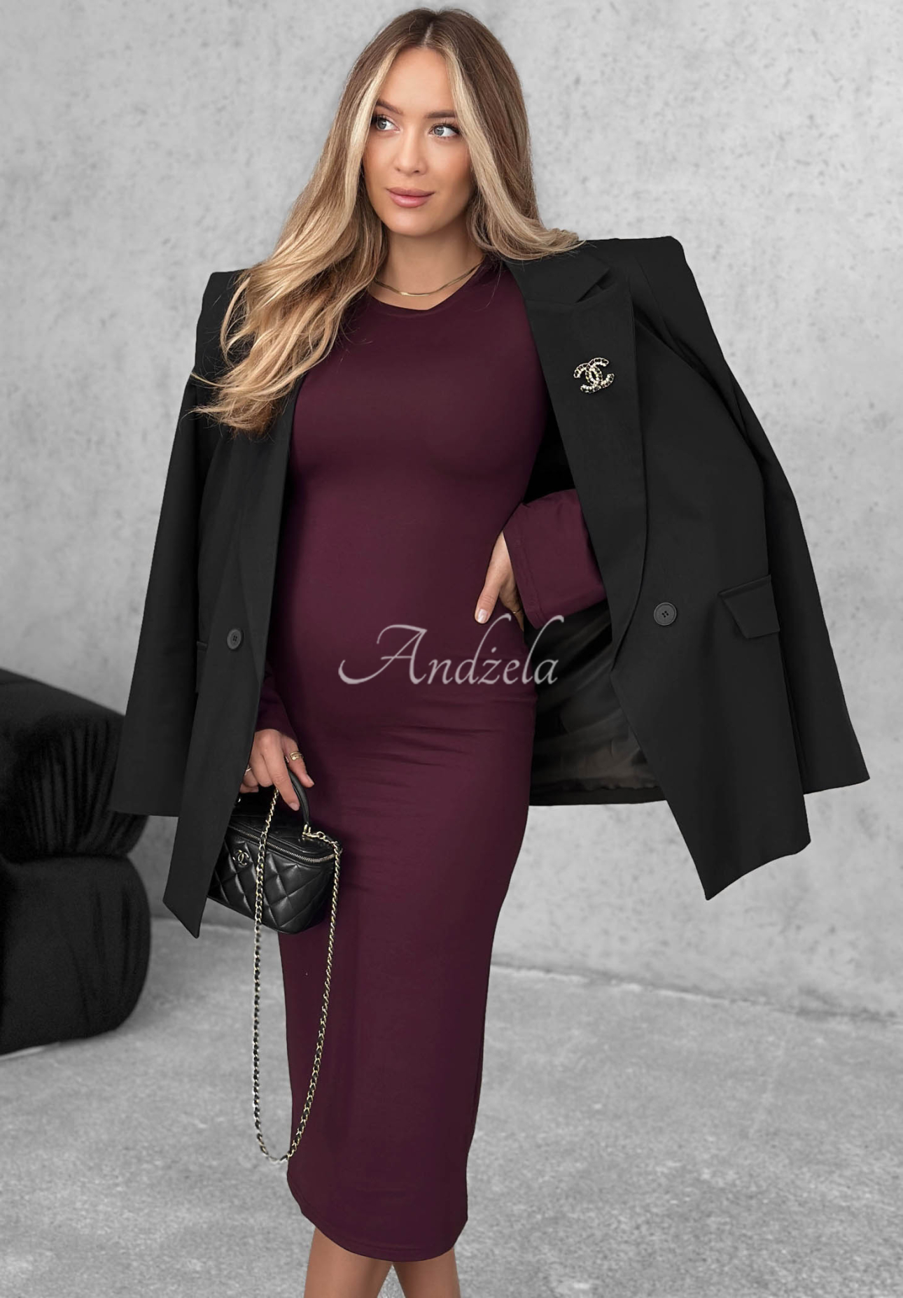 Viskose-Kleid mit langen Ärmeln und ausgestellten Ärmeln Champagne Nights Beerenfarben
