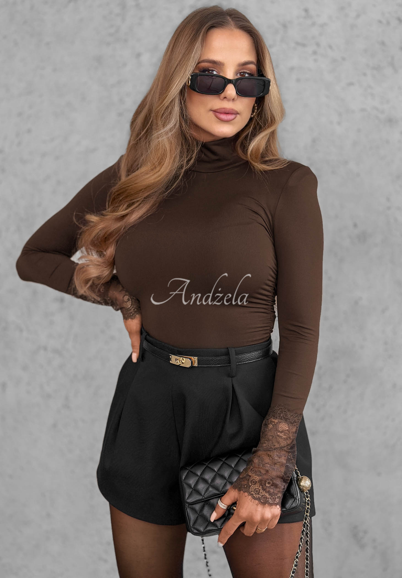 Longsleeve Body mit Turtleneck und Spitze October Kiss Schokoladenbraun