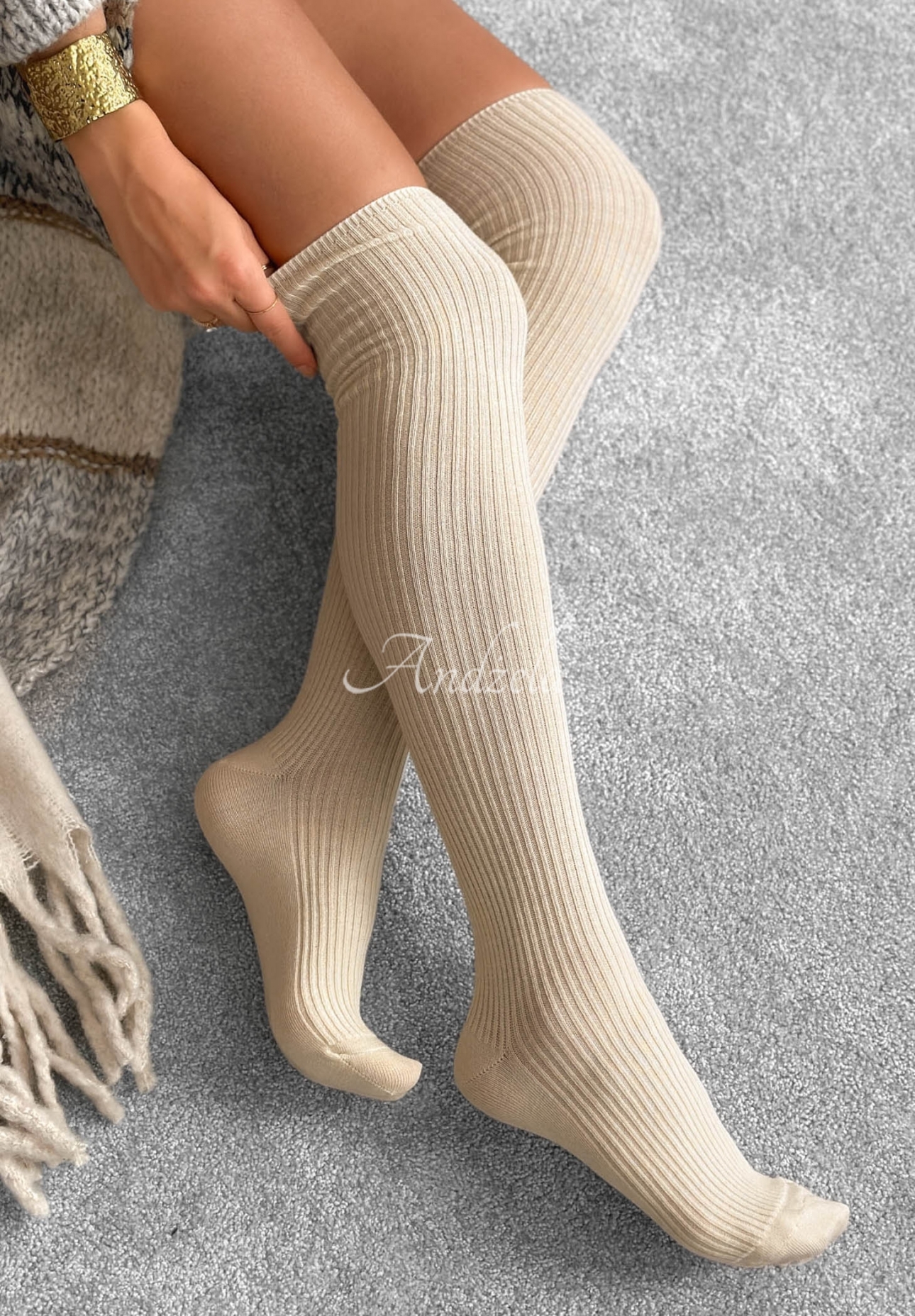 Gerippte Overknees mit Merinowolle Pretty Legs Ecru
