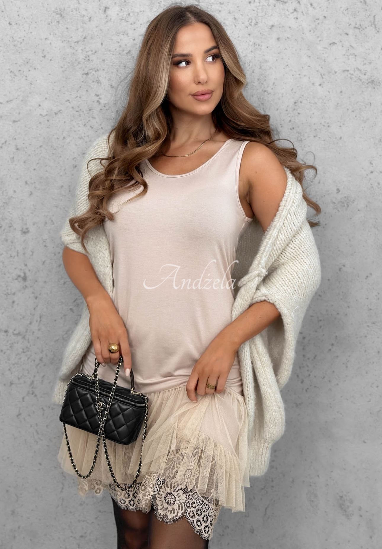 Viskose-Unterkleid mit Spitze Good Point Beige