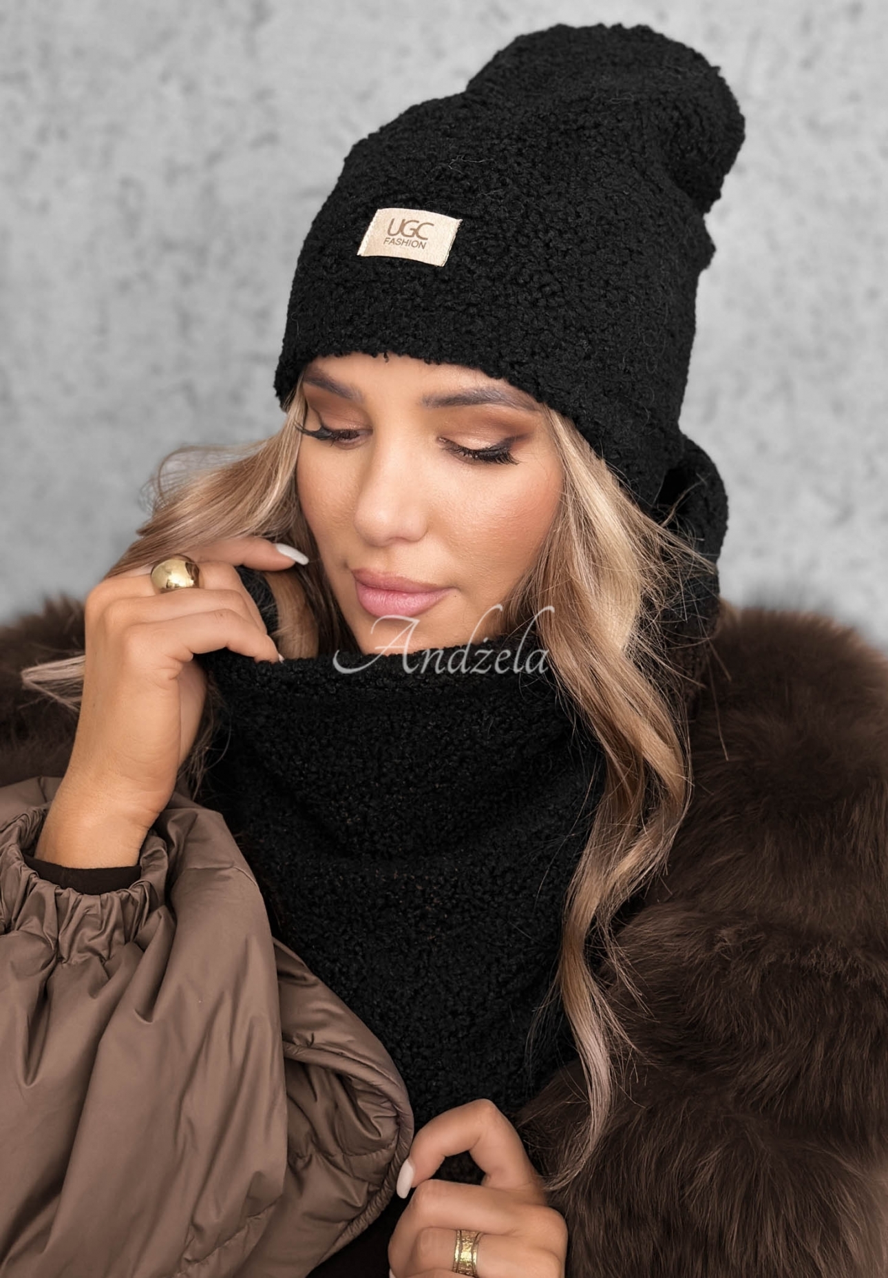 Set Mütze und Schlauchschal mit Lammfellimitat Winter Lady Schwarz
