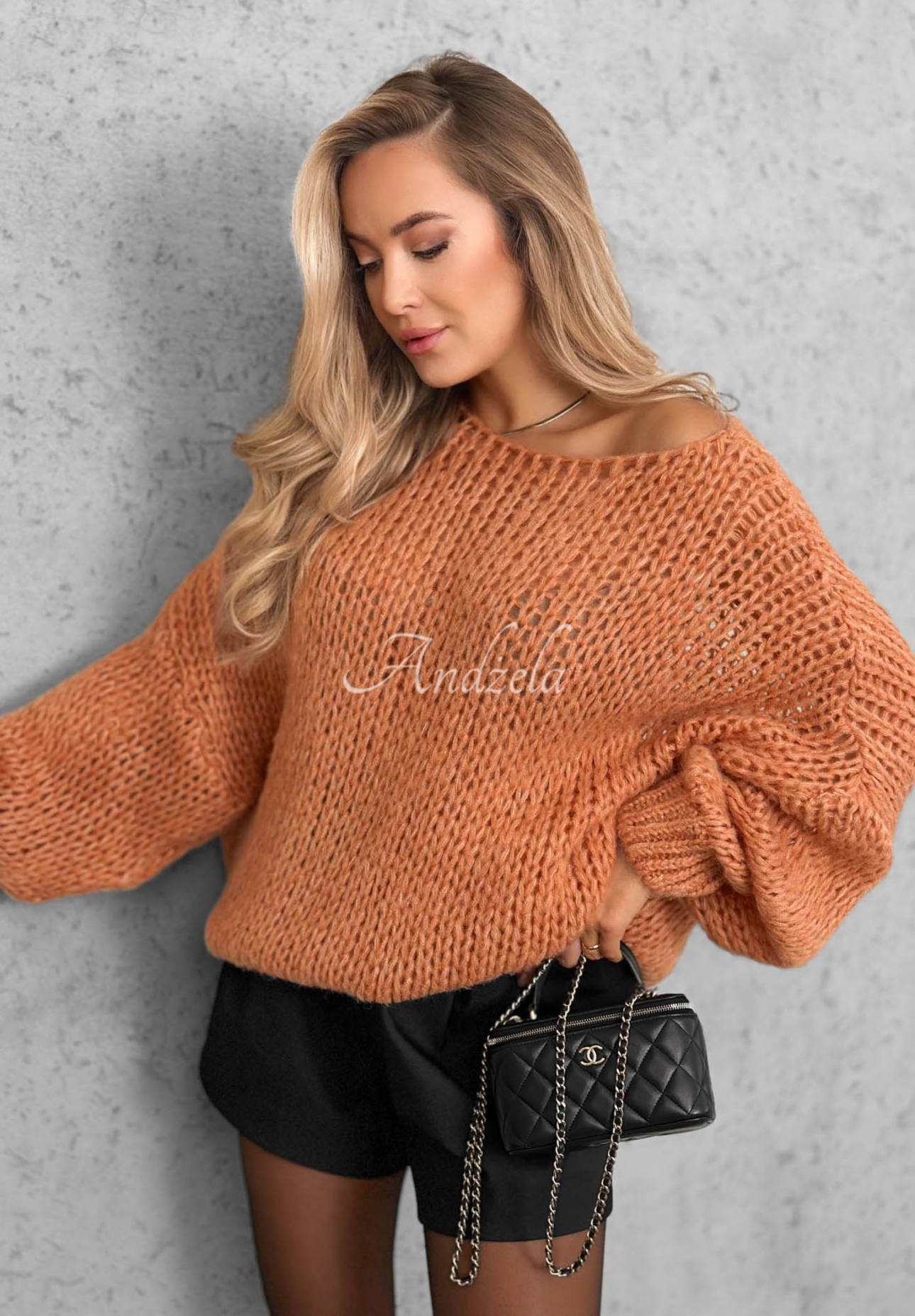 Weicher Oversize Pullover aus Wolle und Viskose Sugar Babe ryšavý