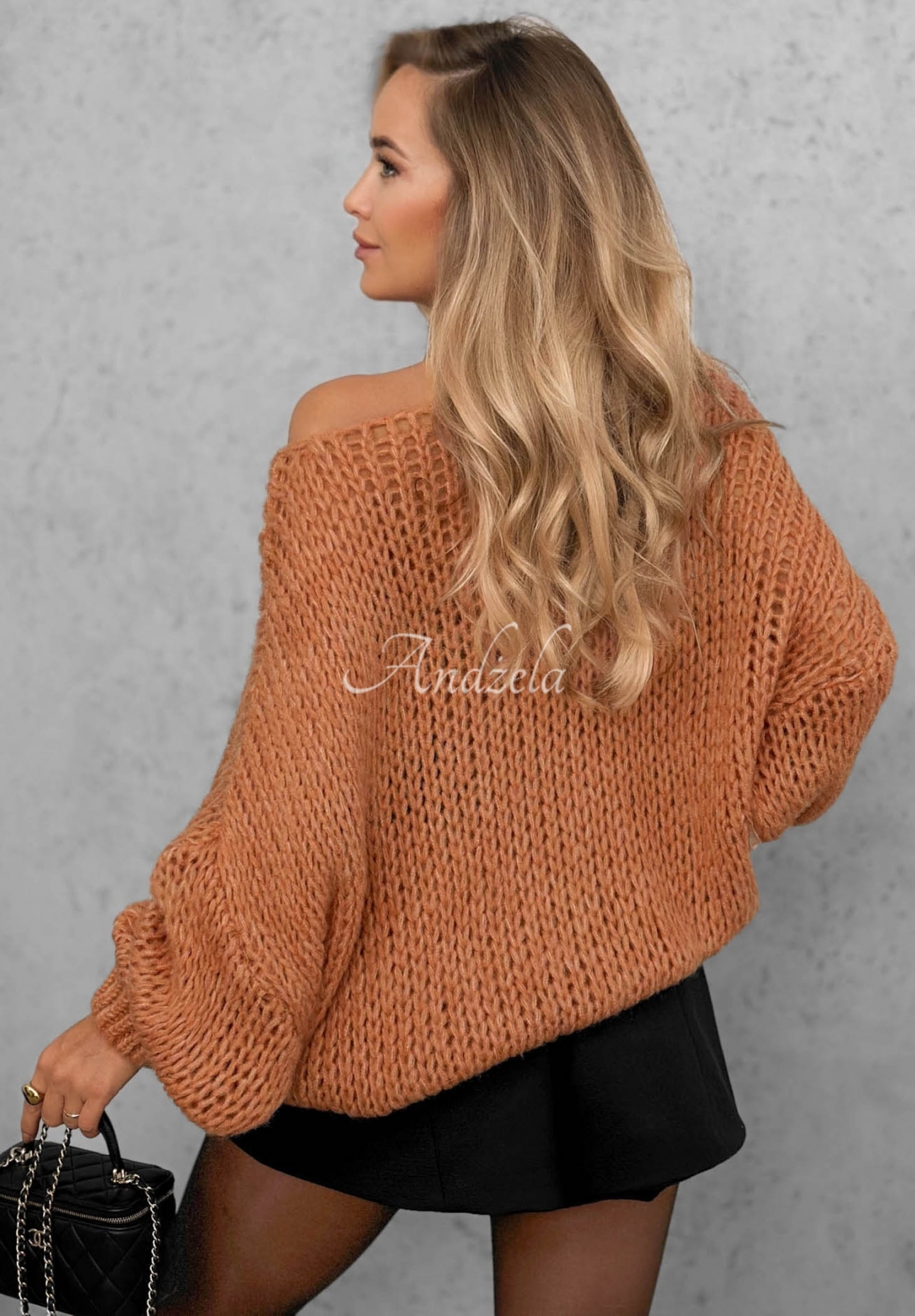 Weicher Oversize Pullover aus Wolle und Viskose Sugar Babe ryšavý
