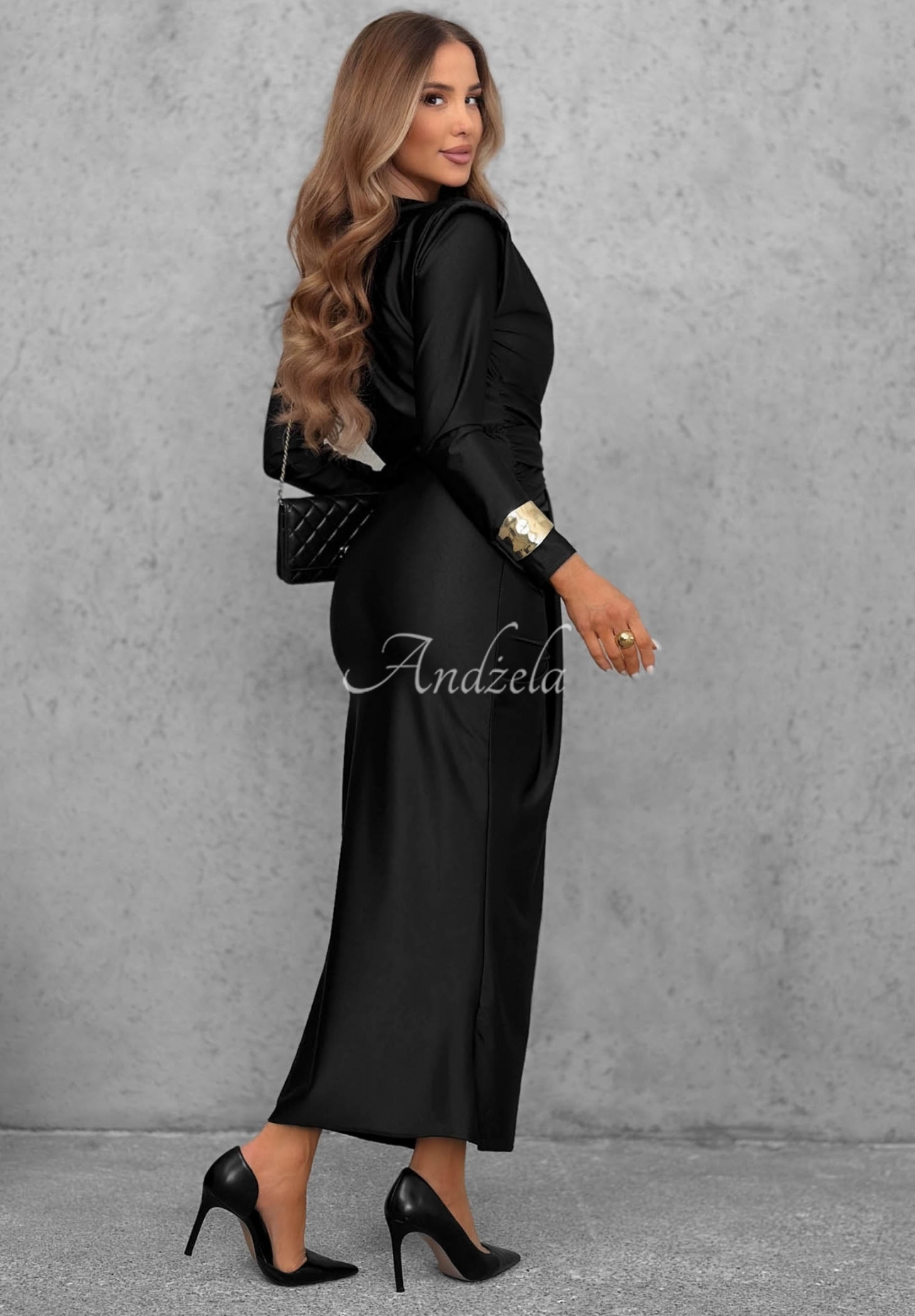 Ein elegantes Maxikleid mit Raffungen und Viskose So Elegant Schwarz