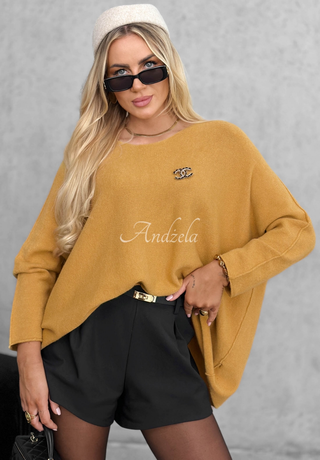 Oversize-Pullover aus Viskose Mellow Light Senffarben