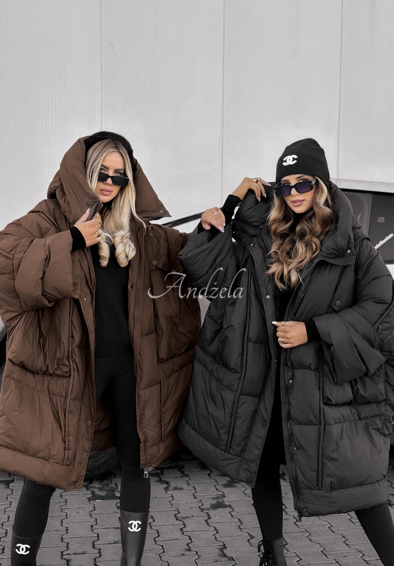 Oversize-Daunenjacke mit Kapuze Frozen Tale Schwarz