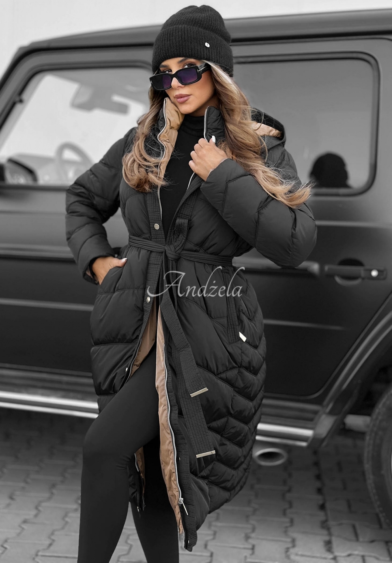 Lange, gesteppte Jacke mit Kapuze und Kragen Frost Angel Schwarz