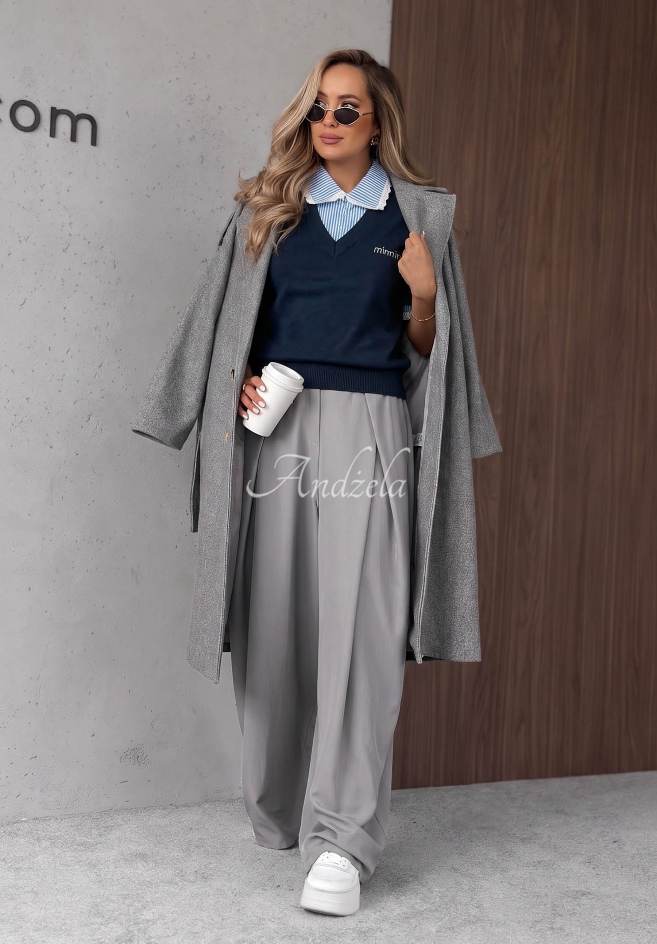 Viskose-Pullover mit Spitze und gestreiftem Kragen Fall Stripes Dunkelblau